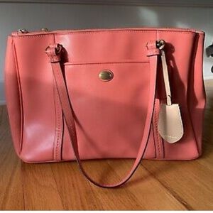Coral Coach Tote w/multiple compartments Genuine Leather Only Used Once